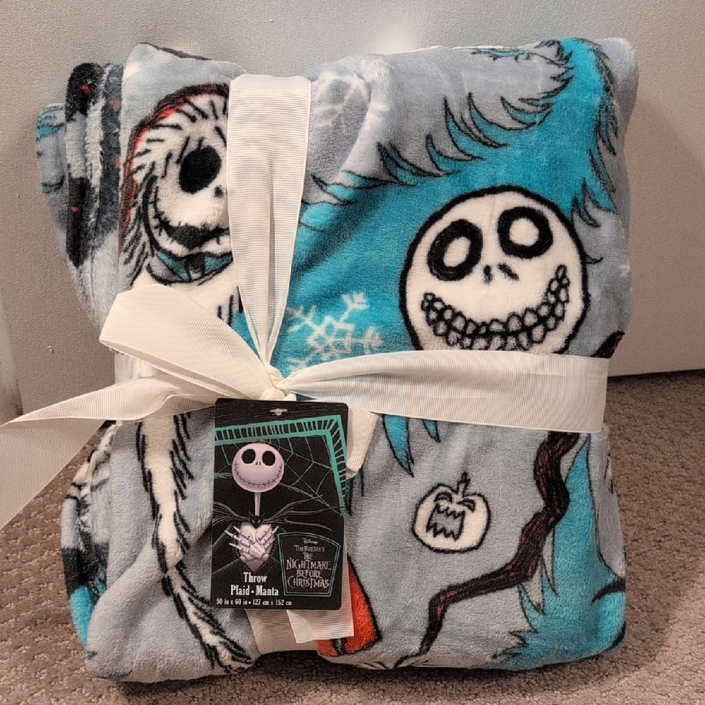 Disney Parks Nightmare Before Christmas Plush Throw Blanket NWT
